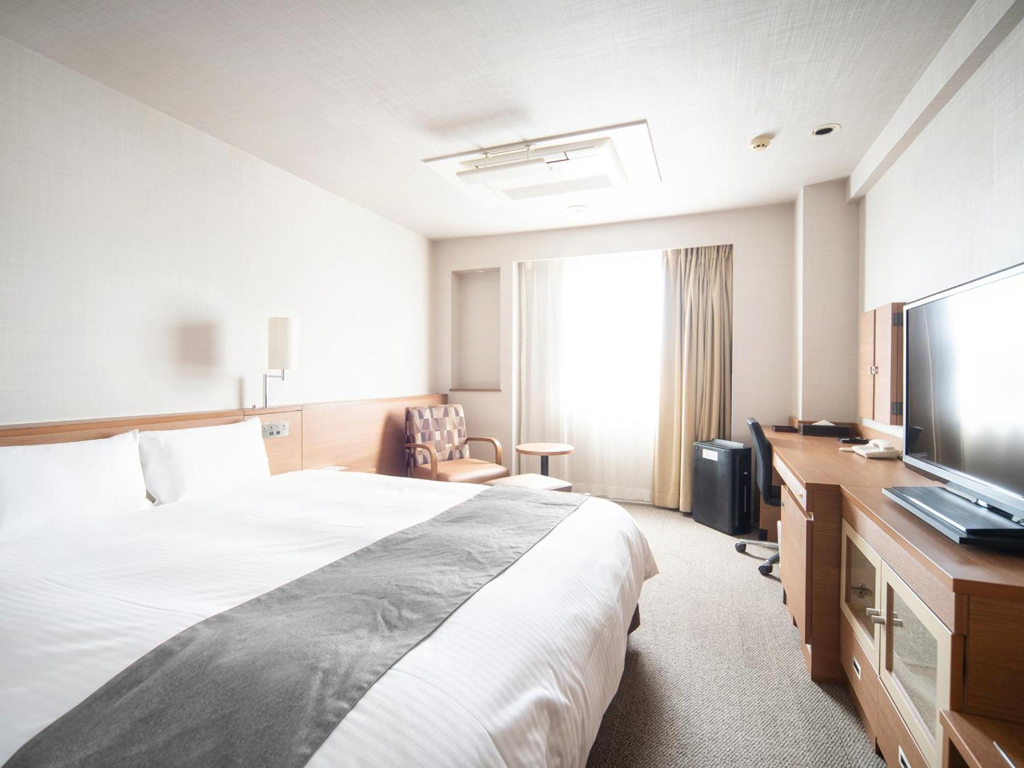 Vessel Inn Fukuyama Station Экстерьер фото