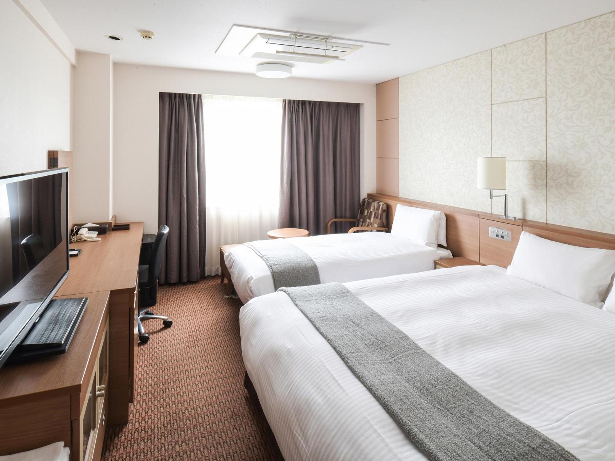 Vessel Inn Fukuyama Station Экстерьер фото