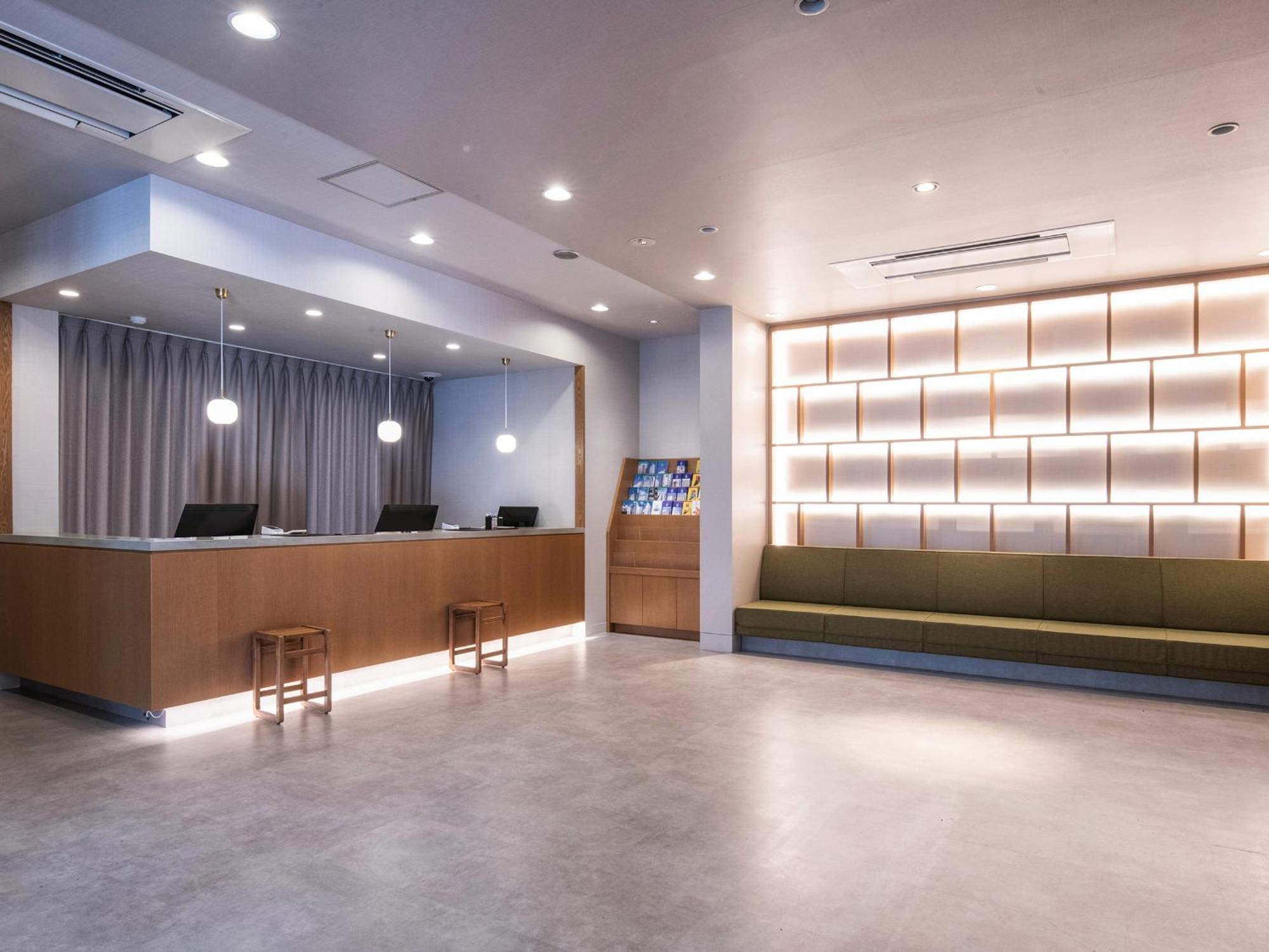Vessel Inn Fukuyama Station Экстерьер фото