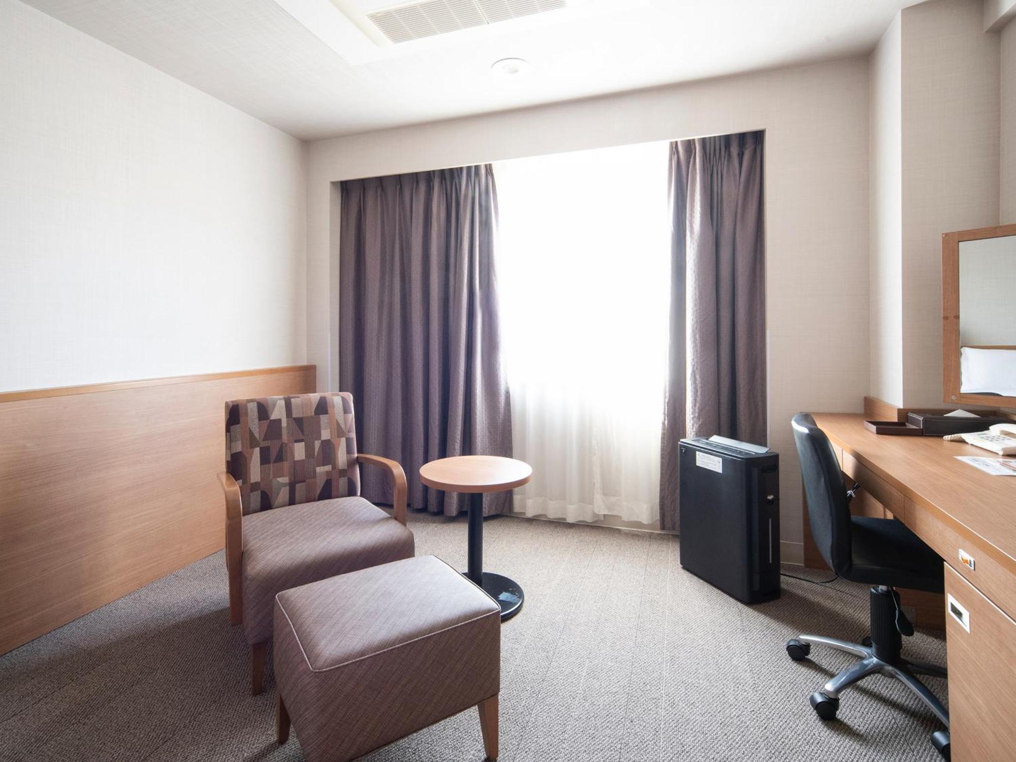 Vessel Inn Fukuyama Station Экстерьер фото
