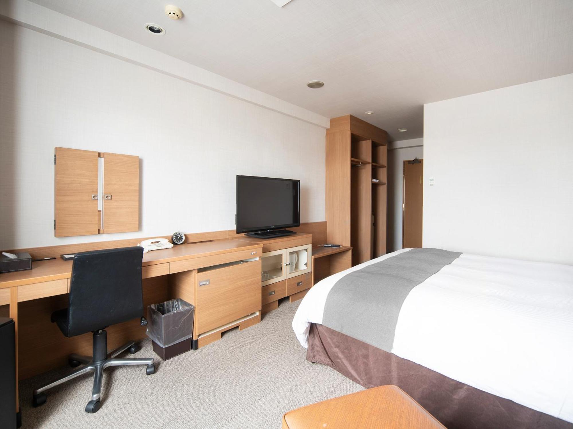 Vessel Inn Fukuyama Station Экстерьер фото